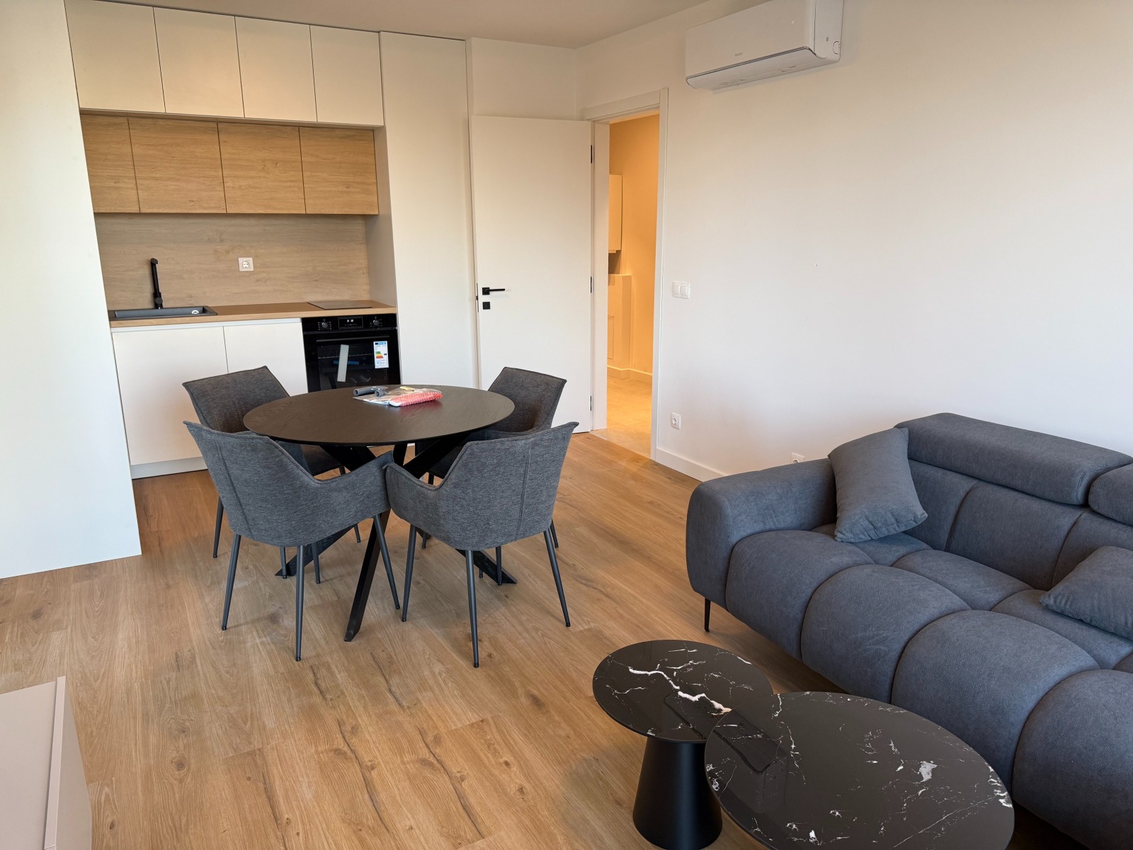 Продава 3-СТАЕН, гр. София, Манастирски ливади