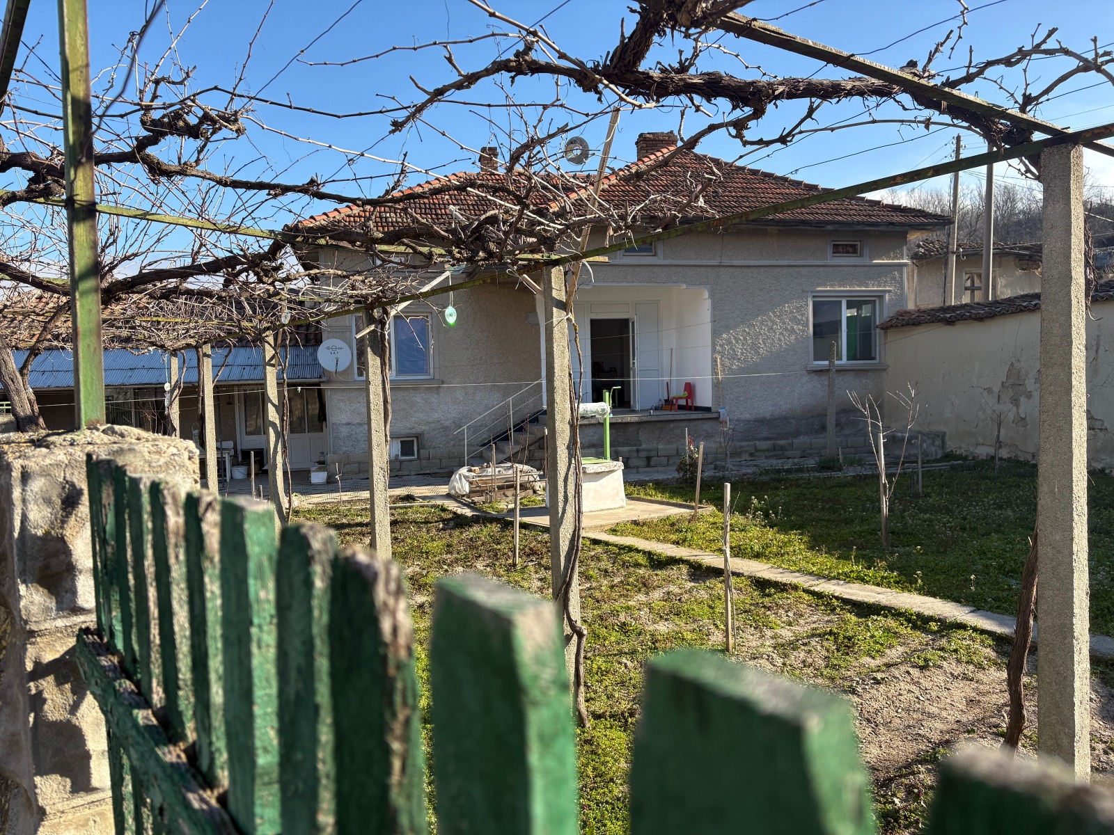 Продава КЪЩА, с. Драгоево, област Шумен