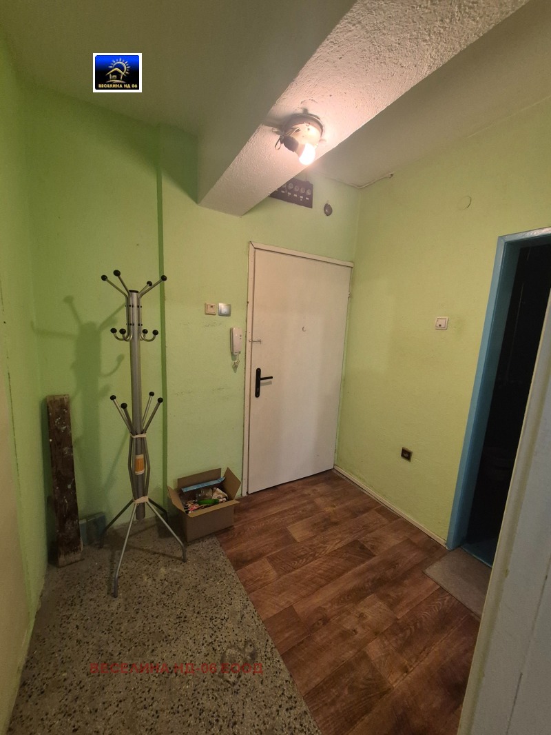 Продава  1-стаен град Добрич , Център , 50 кв.м | 37629712 - изображение [4]