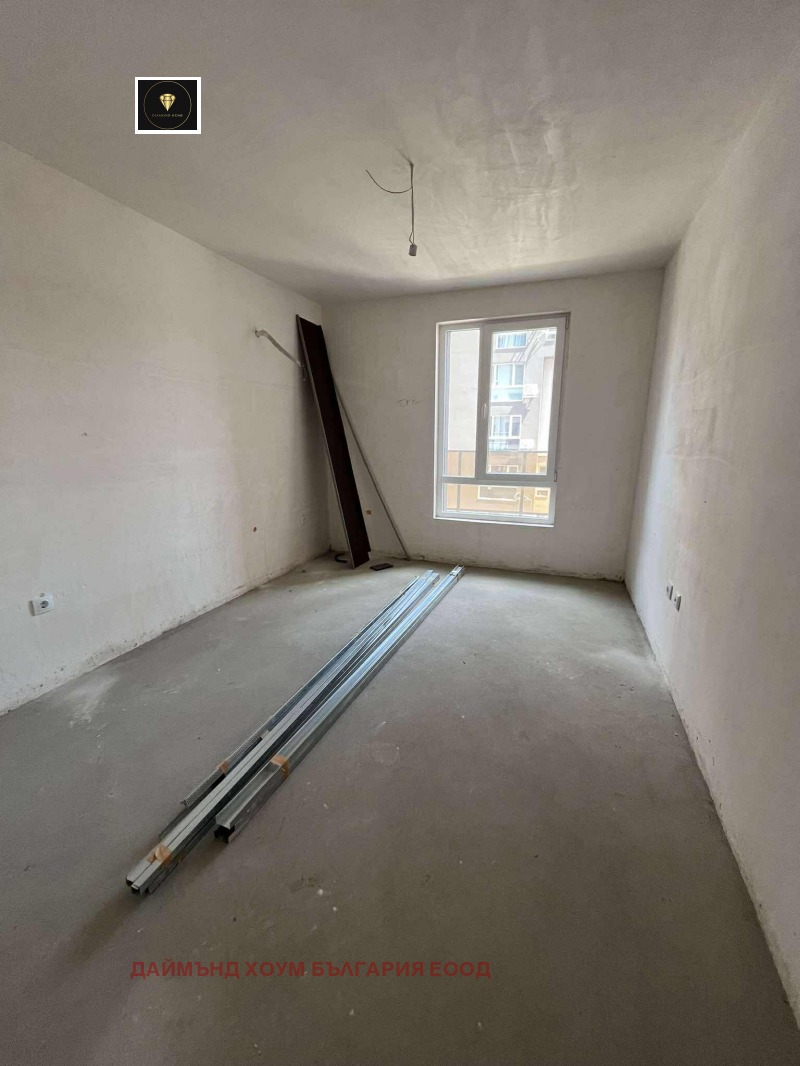 De vânzare  1 dormitor Plovdiv , Hristo Smirnensci , 70 mp | 45256094