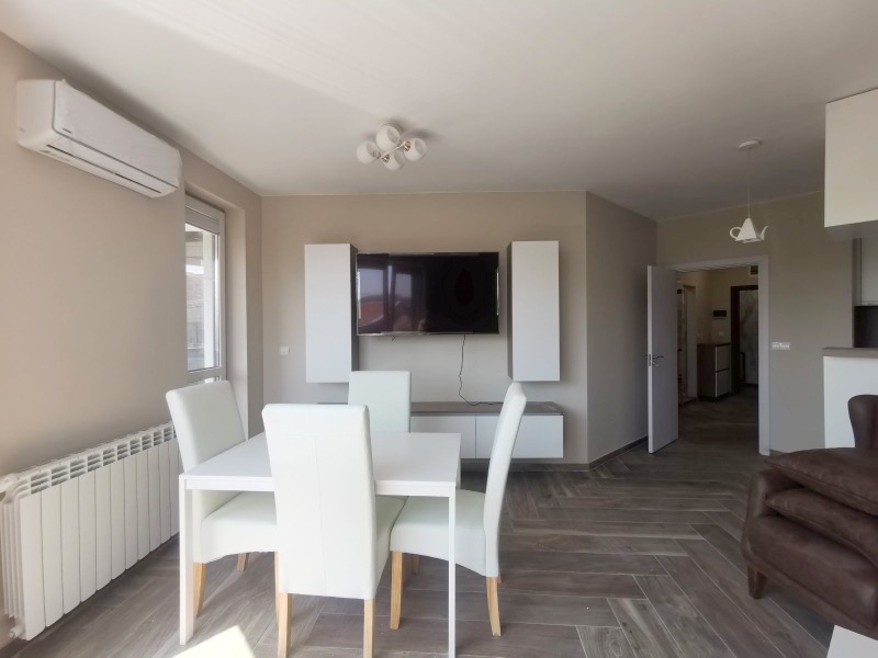 Продава  3-стаен град Плевен , Идеален център , 132 кв.м | 15919008 - изображение [3]