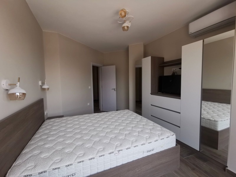 Продава  3-стаен град Плевен , Идеален център , 132 кв.м | 15919008 - изображение [16]