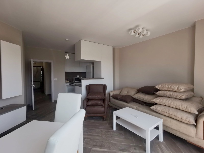 Продава  3-стаен град Плевен , Идеален център , 132 кв.м | 15919008 - изображение [4]