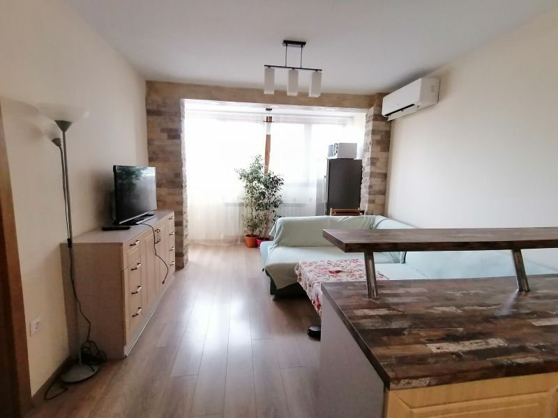 Продава 3-СТАЕН, гр. София, Дианабад, снимка 2 - Апартаменти - 52926098