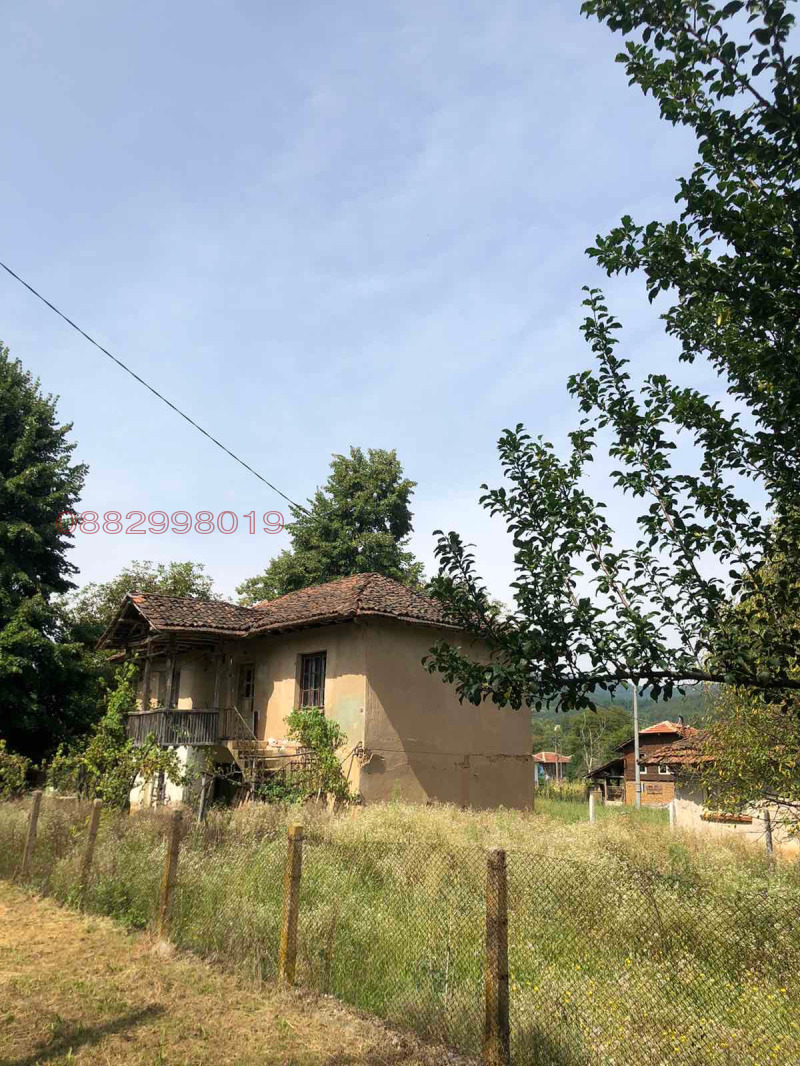 Продава КЪЩА, с. Гаганица, област Монтана, снимка 3 - Къщи - 52786533