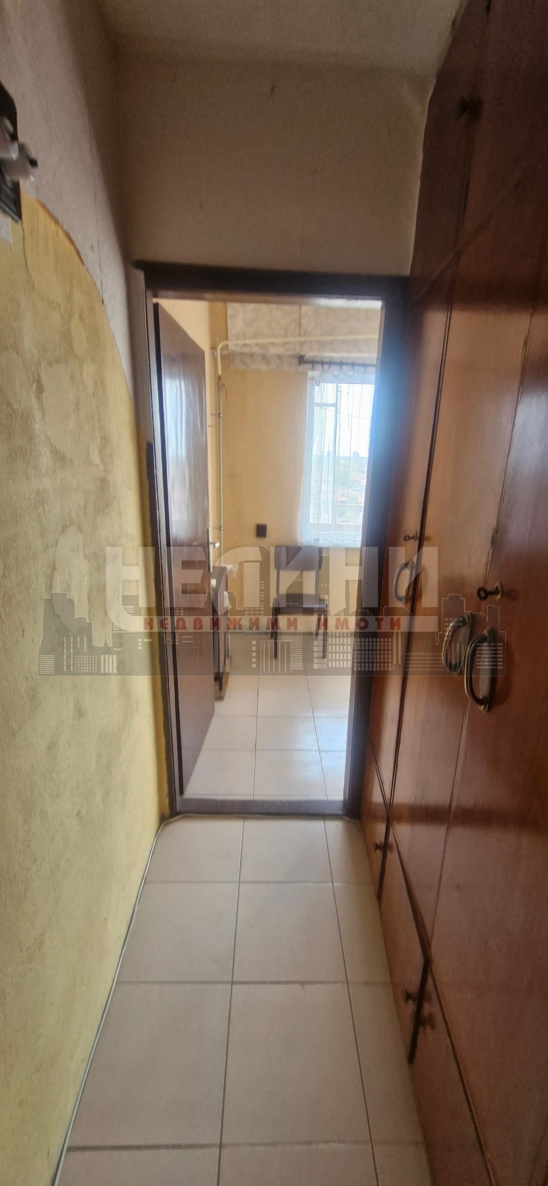 Продава 1-СТАЕН, гр. Русе, Здравец, снимка 3 - Апартаменти - 54287541