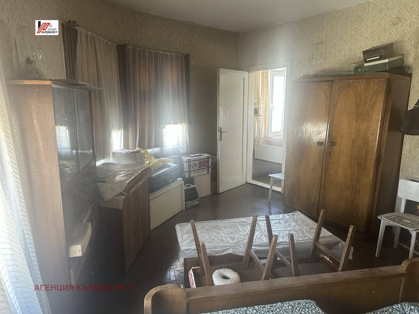 Продава 3-СТАЕН, гр. Кърджали, Център, снимка 2 - Апартаменти - 54034577