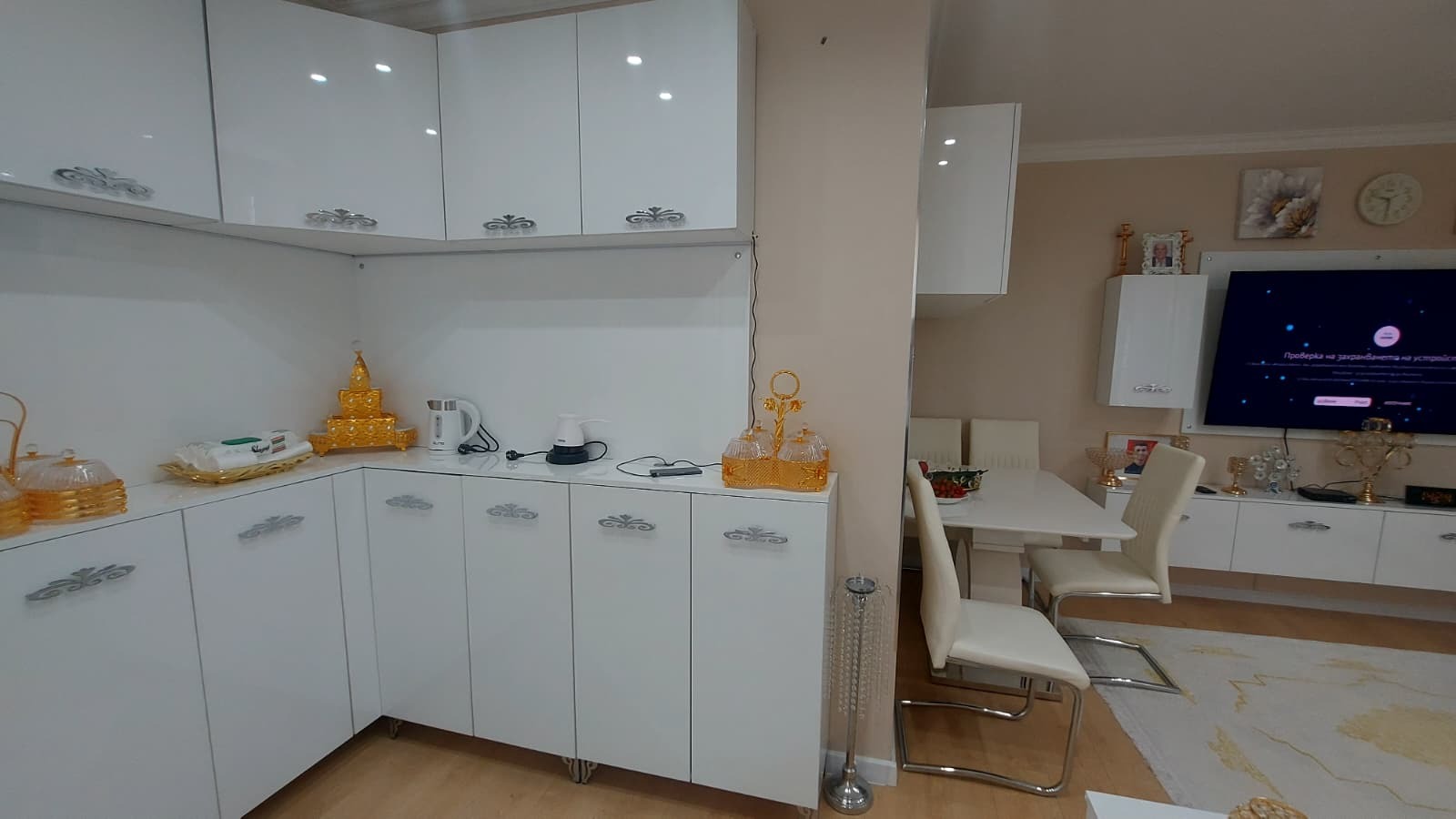 Продава 3-СТАЕН, гр. Хасково, Център, снимка 5 - Апартаменти - 54564571