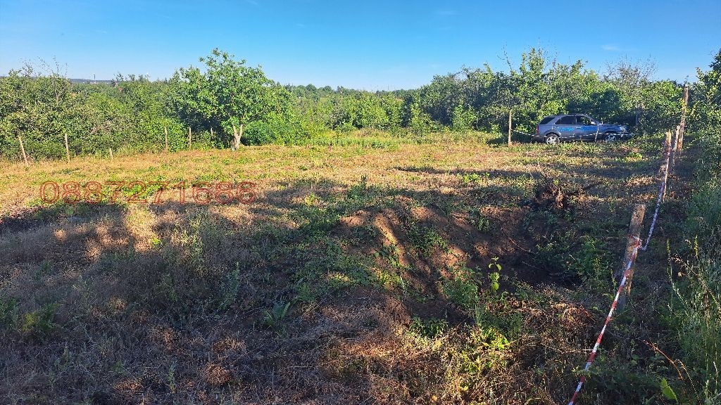 Продава ПАРЦЕЛ, гр. Плевен, м-т Мъртва долина, снимка 3 - Парцели - 54933142