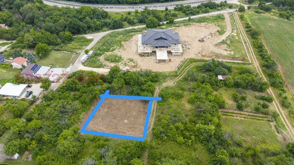 Продава ПАРЦЕЛ, гр. Плевен, м-т Мъртва долина, снимка 9 - Парцели - 55731865