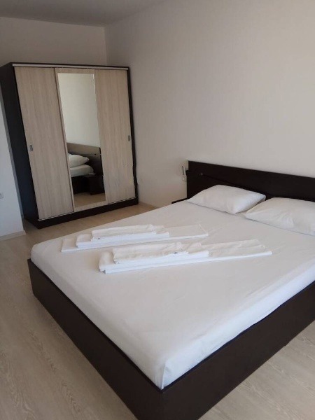 Продава 2-СТАЕН, гр. Поморие, област Бургас, снимка 2 - Апартаменти - 52692760