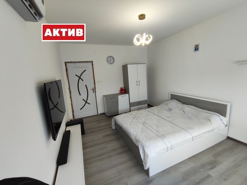 Продава 4-СТАЕН, гр. Търговище, Център, снимка 9 - Апартаменти - 53581123