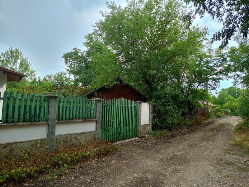 Продава ВИЛА, гр. Добрич, м-т Газибаба, снимка 15 - Вили - 52910576