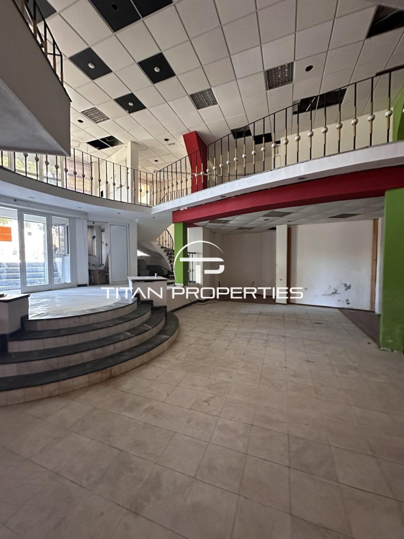 Продава  Заведение град Бургас , Център , 514 кв.м | 10941201 - изображение [2]