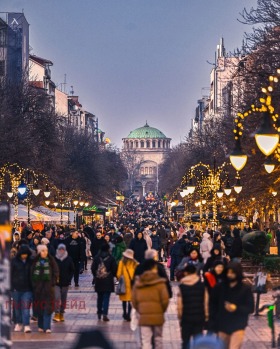 Comercio Tsentar, Sofia 2