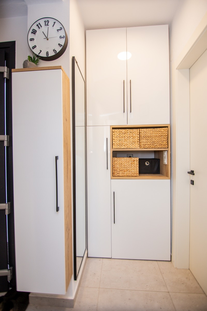 Продава 1-СТАЕН, гр. Кърджали, Център, снимка 8 - Апартаменти - 54351899