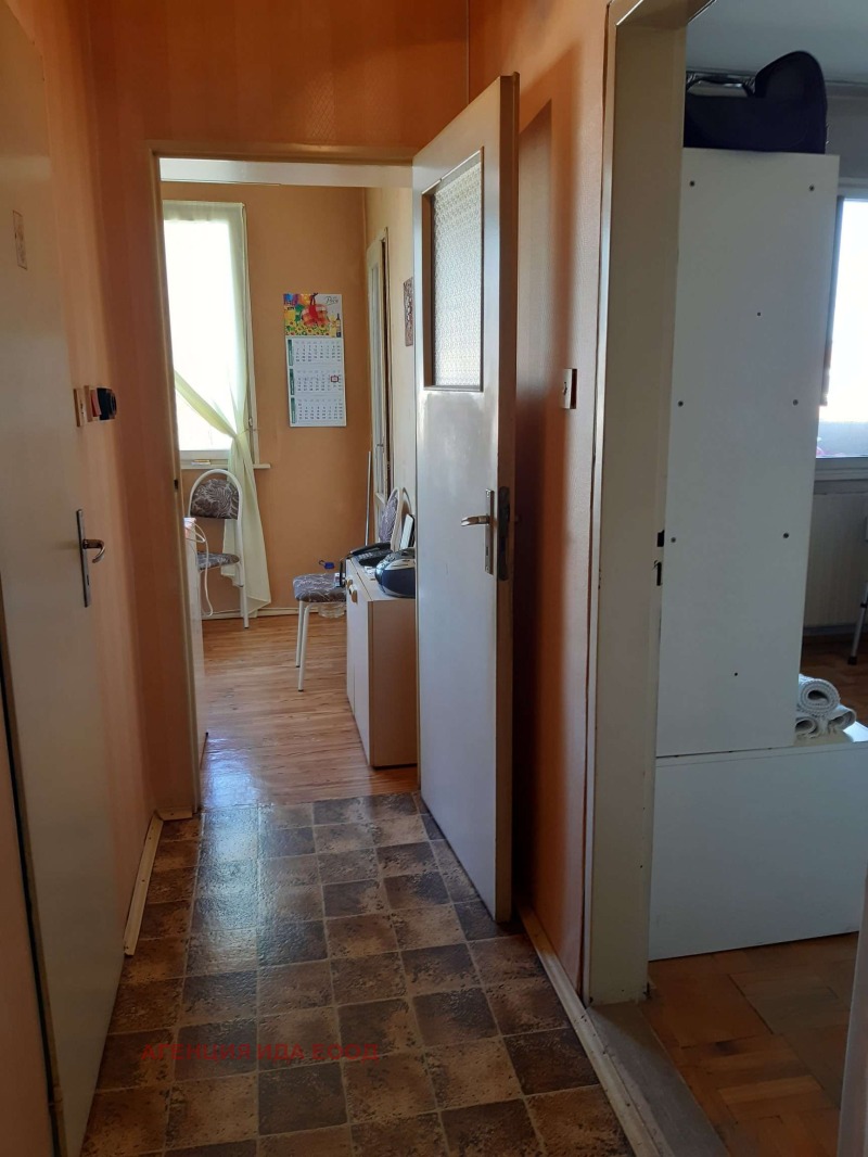Myytävänä  1 makuuhuone Sofia , Mladost 1A , 65 neliömetriä | 55523992 - kuva [7]