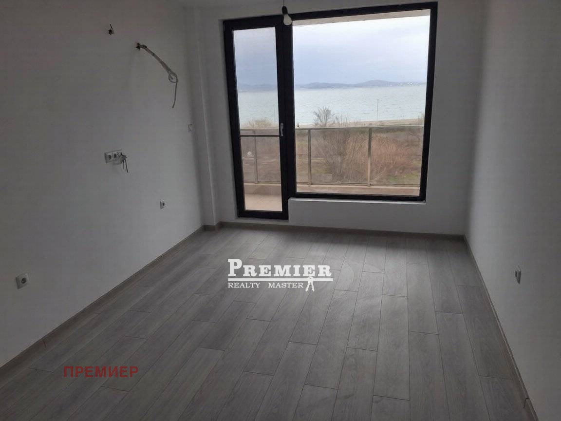 Продава 2-СТАЕН, гр. Поморие, област Бургас, снимка 4 - Апартаменти - 53616366