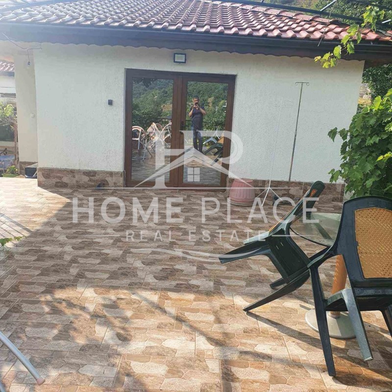 Продава КЪЩА в област Варна, с. Кипра - 300 кв.м / 186 500 € » 364 762.30 лв., ХОУМ ПЛЕЙС