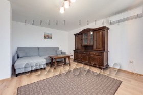 2 chambres Zimno kino Trakiya, Varna 3