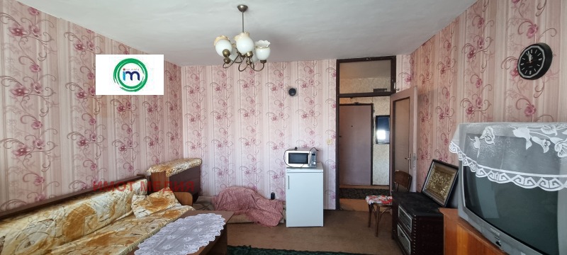 Продава 2-СТАЕН, гр. Пазарджик, Изток, снимка 2 - Апартаменти - 53571758