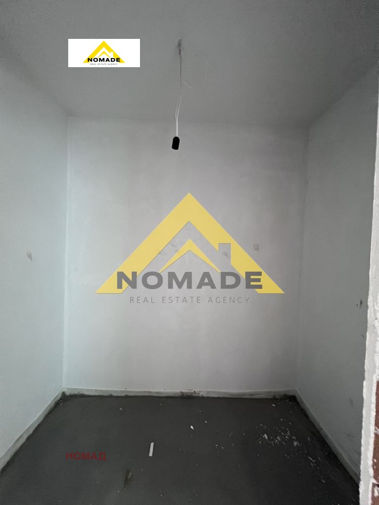Te koop  3+ slaapkamer Plovdiv , Ostromila , 161 m² | 35358403 - afbeelding [13]