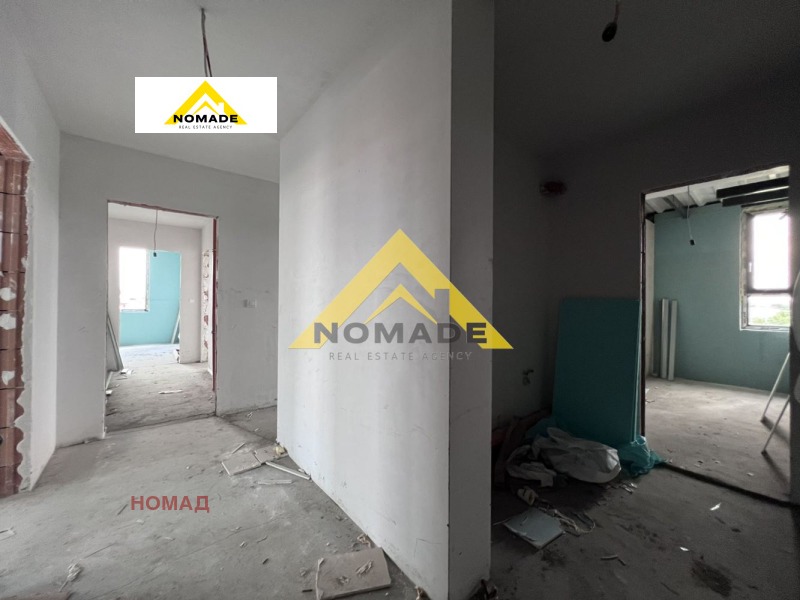 Te koop  3+ slaapkamer Plovdiv , Ostromila , 161 m² | 35358403 - afbeelding [9]