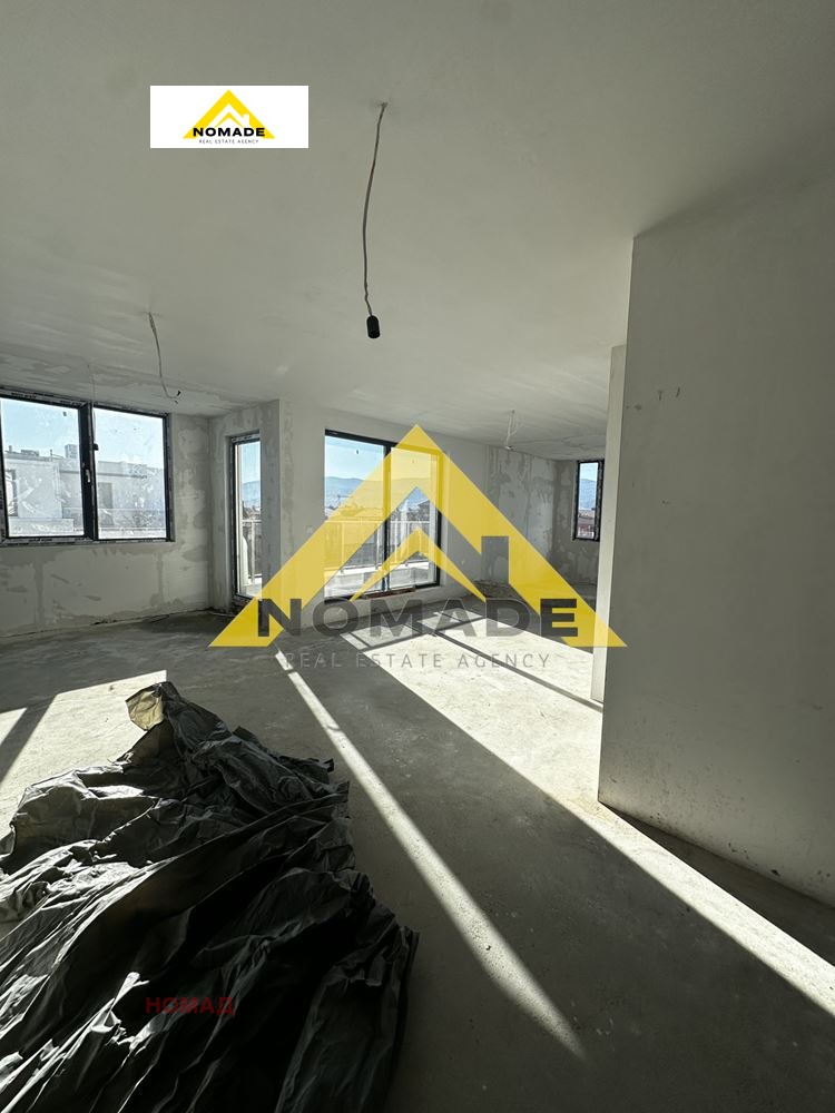 Продава МНОГОСТАЕН, гр. Пловдив, Остромила, снимка 3 - Апартаменти - 50962701