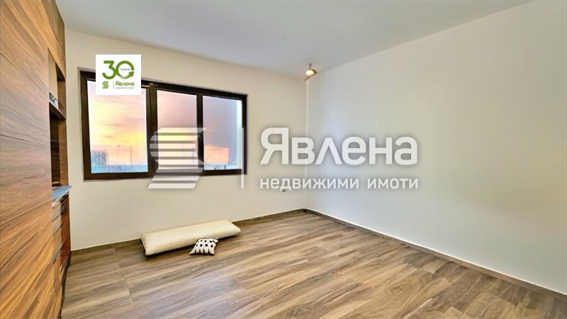 Продава КЪЩА, гр. Варна, Окръжна болница-Генерали, снимка 3 - Къщи - 53918932