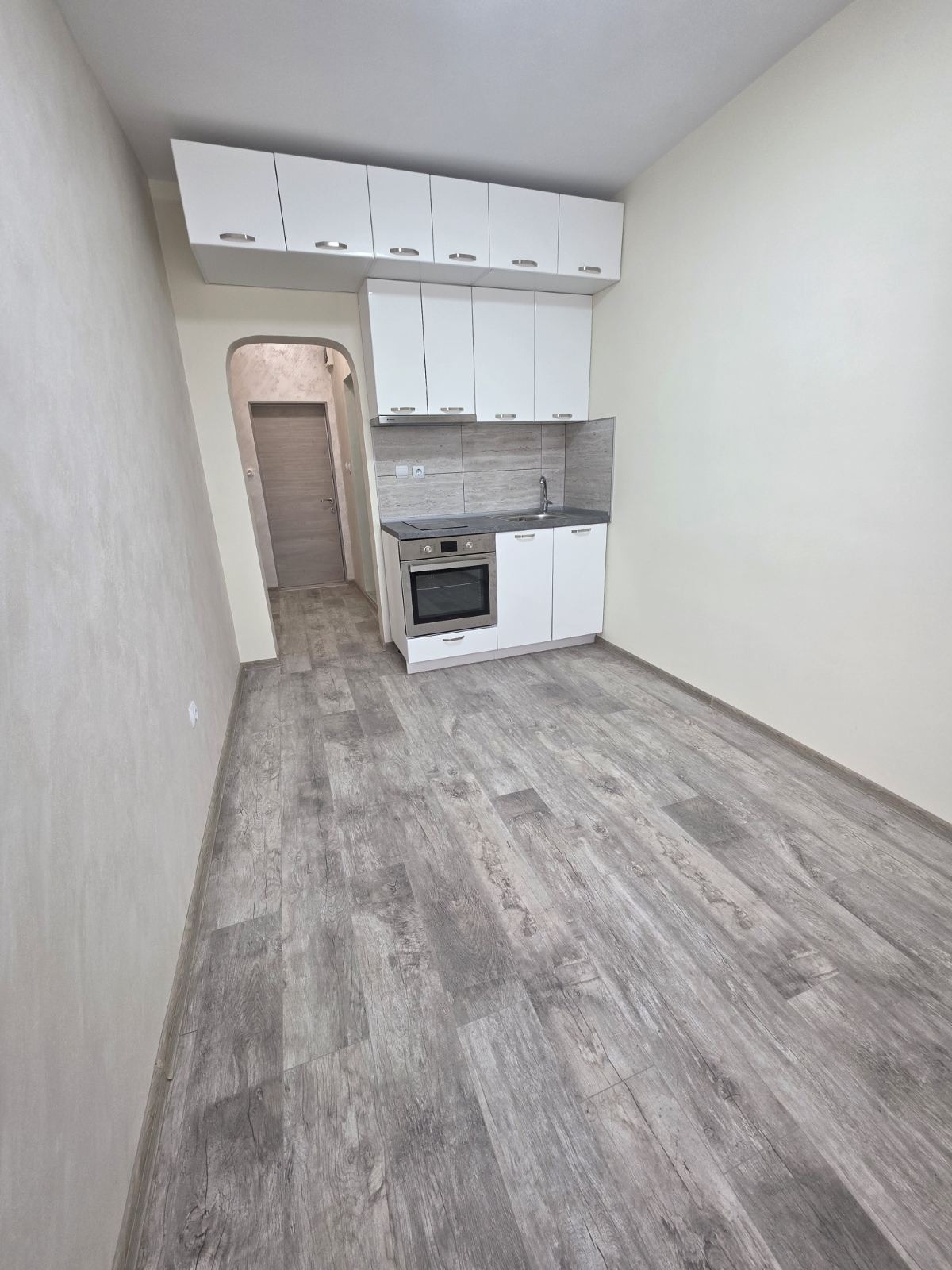 Продава 1-СТАЕН, гр. Плевен, Сторгозия, снимка 2 - Апартаменти - 54056182