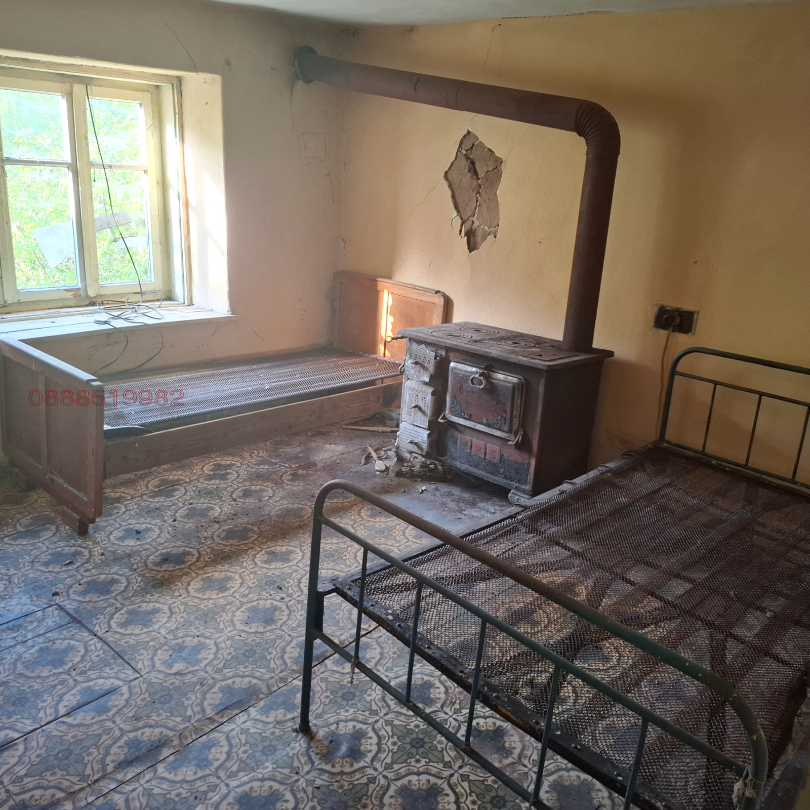 Продава КЪЩА, с. Полковник Серафимово, област Смолян, снимка 2 - Къщи - 52779487