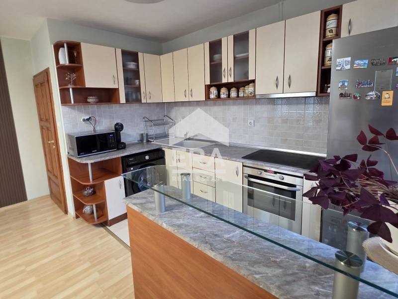 Продава 3-СТАЕН, гр. Велико Търново, Картала, снимка 3 - Апартаменти - 55118605