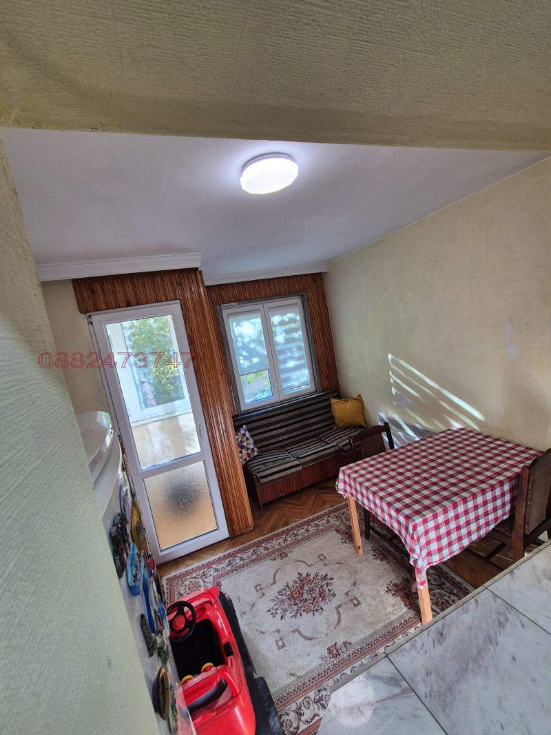 Продава 4-СТАЕН, гр. Благоевград, Еленово 1, снимка 5 - Апартаменти - 52779036