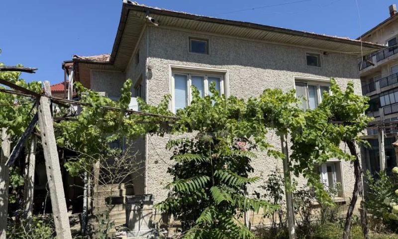 Na sprzedaż  Dom region Wielkie Tyrnowo , Pawlikeni , 184 mkw | 10893151