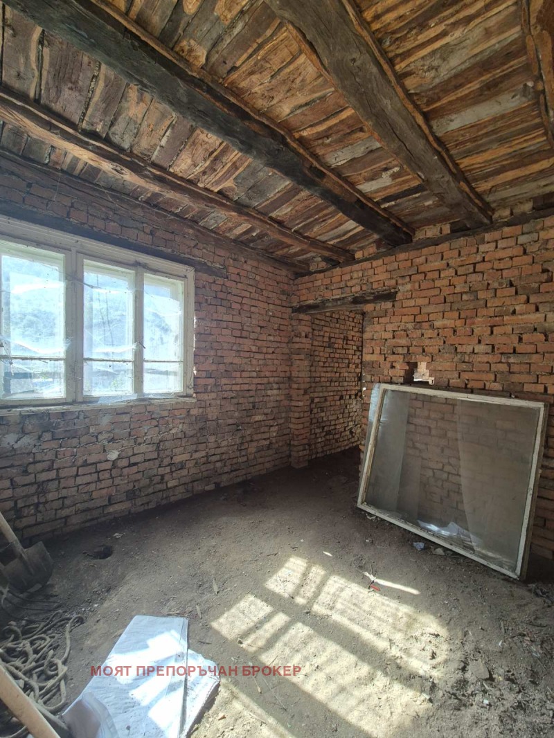 Продава  Къща област София , гр. Своге , 126 кв.м | 26654426 - изображение [5]
