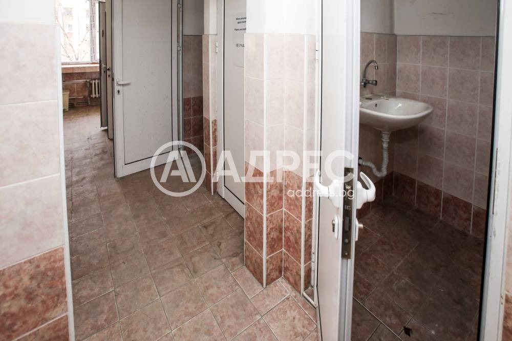 Продава ОФИС, гр. София, Зона Б-19, снимка 8 - Офиси - 54200613