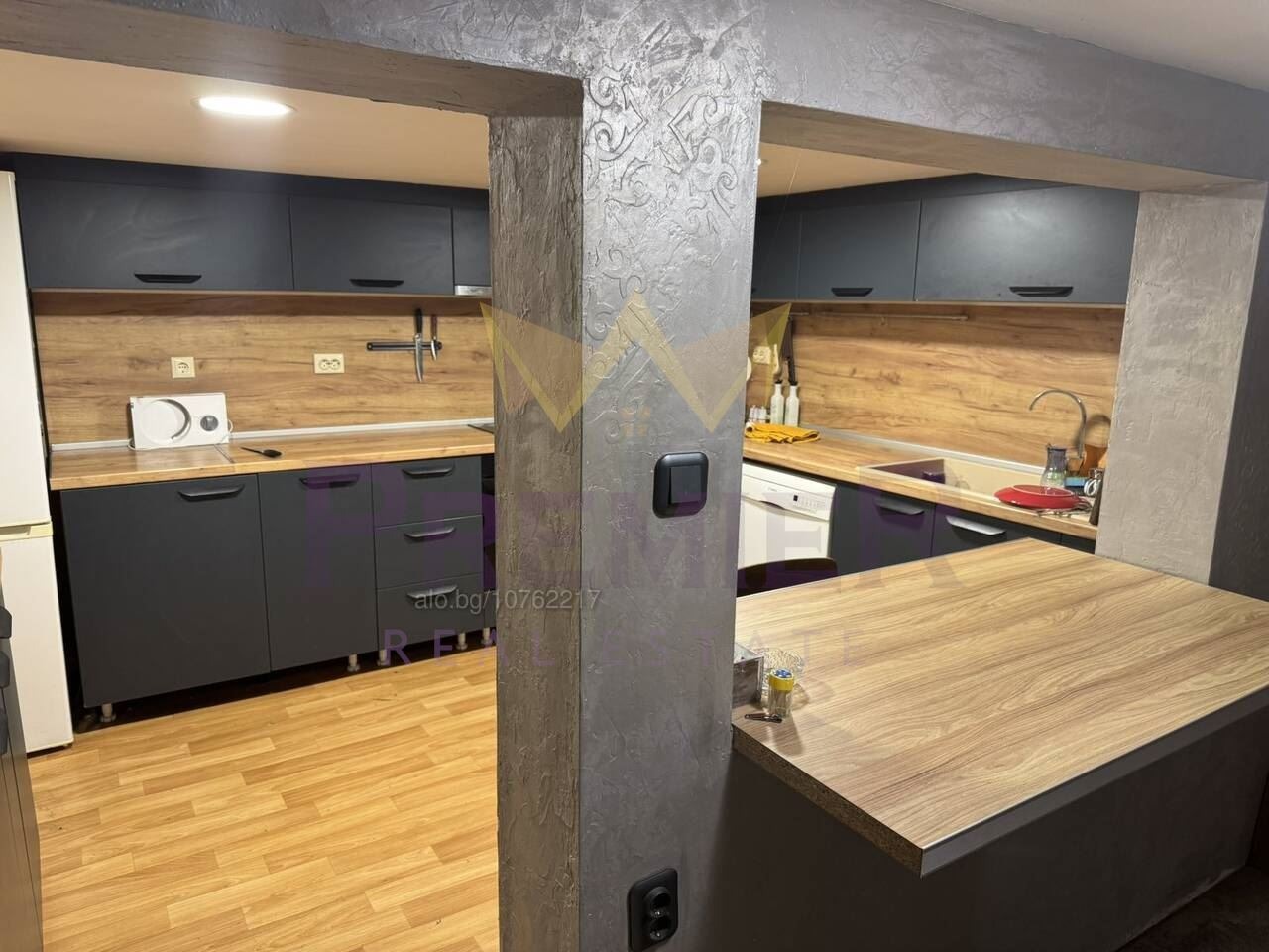 Продава КЪЩА, с. Водица, област Варна, снимка 2 - Къщи - 54040758