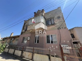 Piano della casa Tsentar, Silistra 1