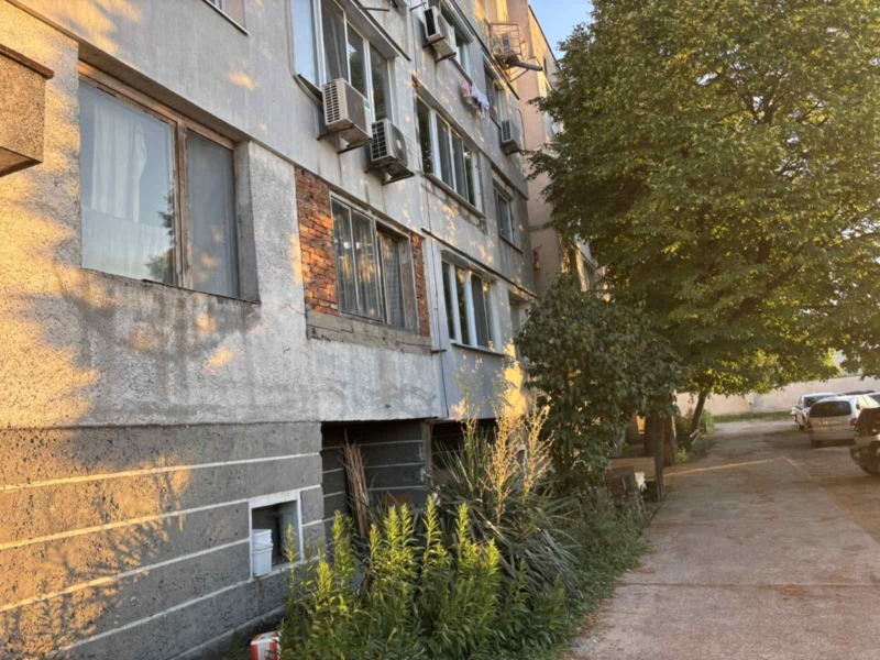 Продава  2-стаен град София , Обеля 2 , 72 кв.м | 52808142 - изображение [3]