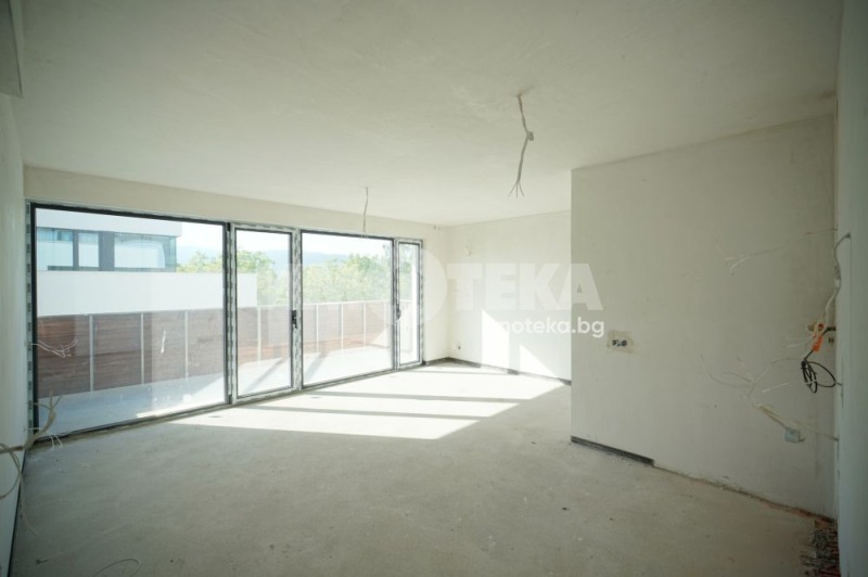 Продава МНОГОСТАЕН, гр. София, Горубляне, снимка 2 - Апартаменти - 52559749