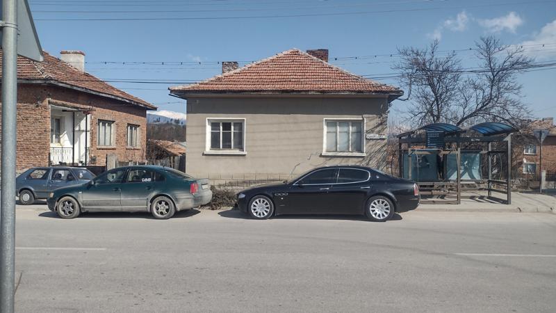 Продава  Къща, област Благоевград, с. Баня • 72 995 EUR • ID 68246292 — holmes.bg - [1] 