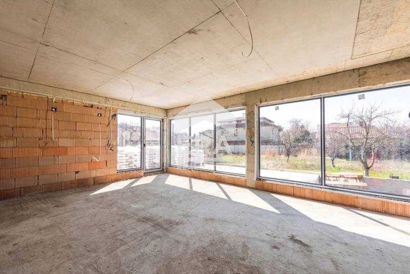 Продава КЪЩА, гр. Варна, м-т Манастирски рид, снимка 2 - Къщи - 51251113