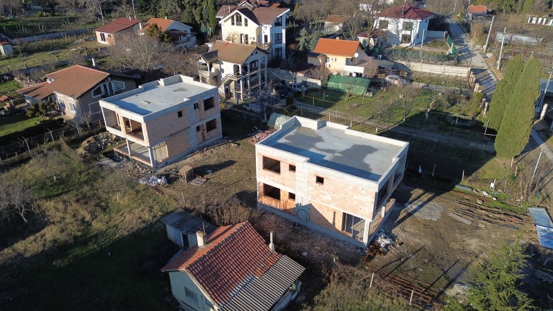 Продава КЪЩА, гр. Варна, м-т Манастирски рид, снимка 2 - Къщи - 51251113