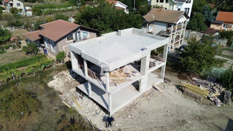 Til salg  Hus Varna , m-t Manastirski rid , 190 kvm | 68778727 - billede [3]