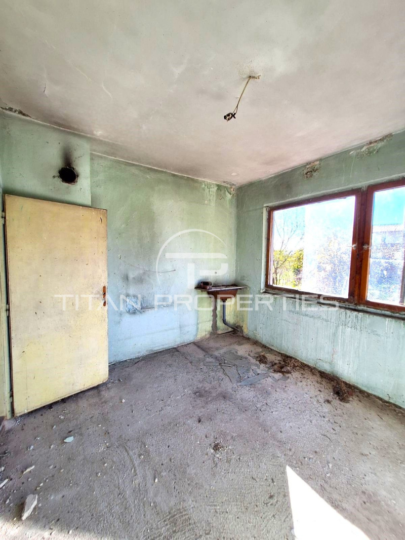 Продава КЪЩА, с. Беловица, област Пловдив, снимка 9 - Къщи - 52318105