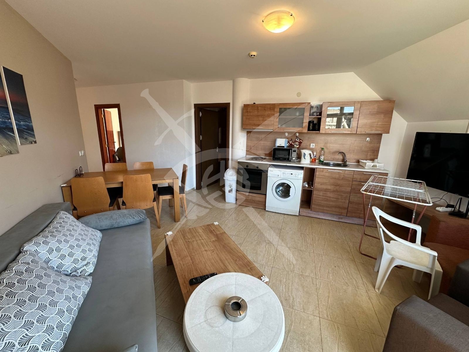 Продава 4-СТАЕН, к.к. Слънчев бряг, област Бургас