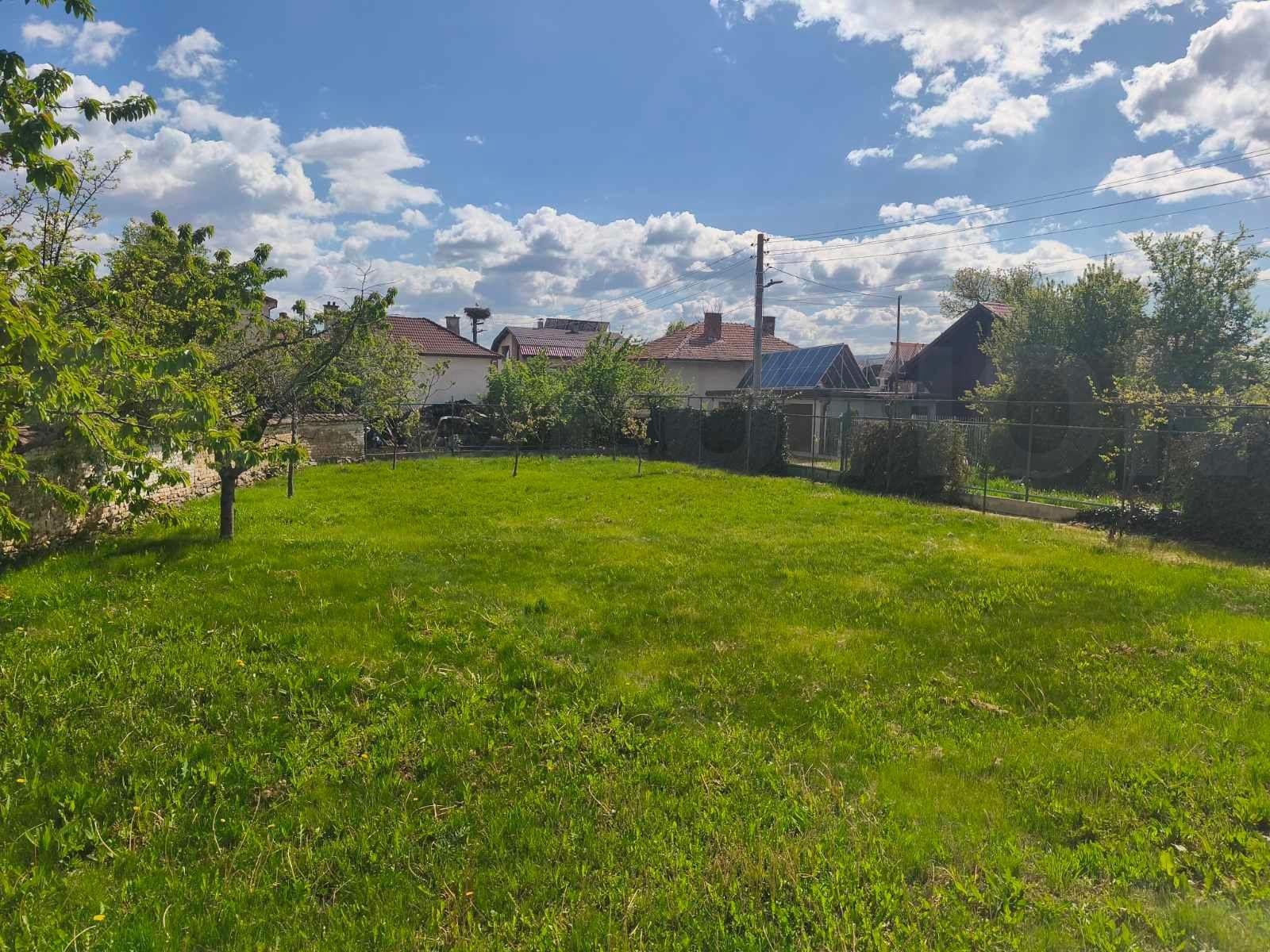 Продава КЪЩА, с. Лесново, област София област, снимка 2 - Къщи - 54426082