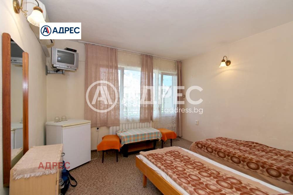 Продава ХОТЕЛ, гр. Варна, к.к. Чайка, снимка 2 - Хотели - 54643506