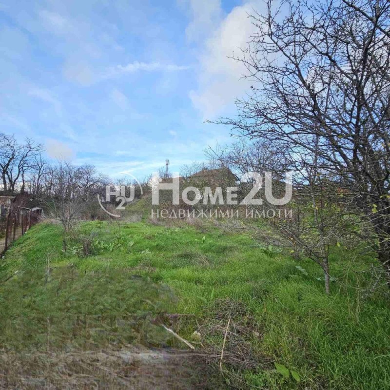 Продава ПАРЦЕЛ в град Варна, м-т Боровец - север - 579 кв.м / 25 990 € » 50 832.02 лв., HOME2U