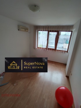 1 bedroom Tsentar, Haskovo 4